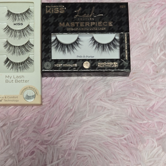 Bundle of Kiss Ardell Lashes - Picture 3 of 4
